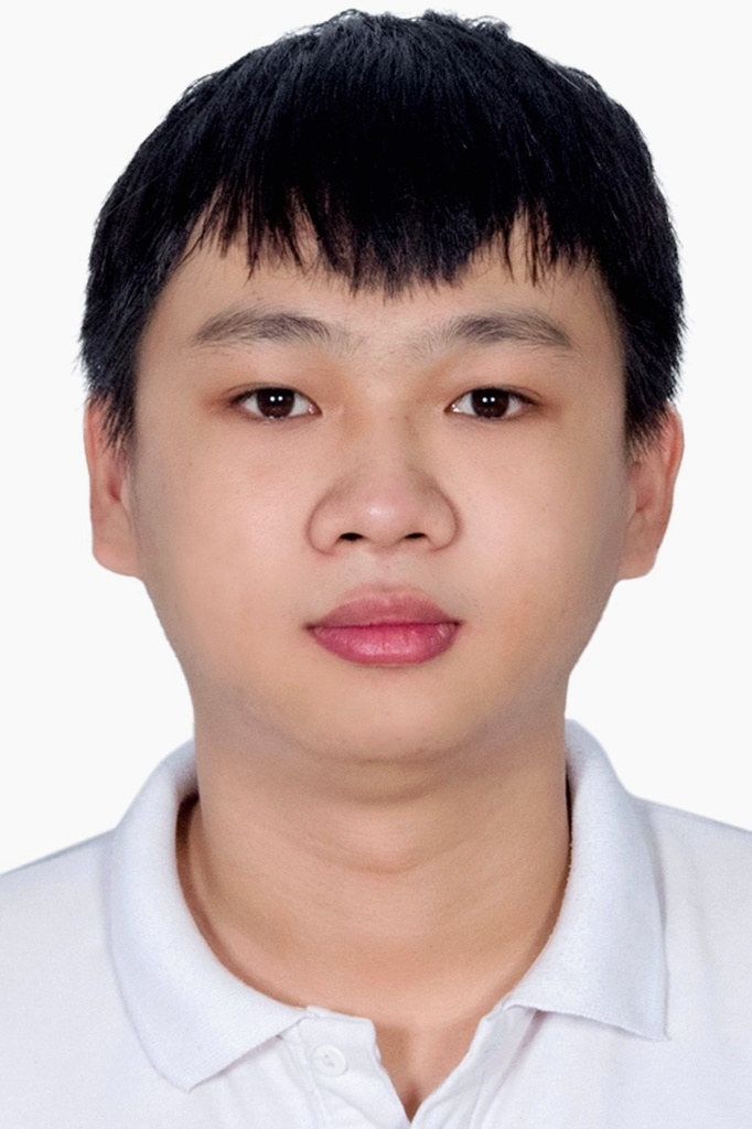 Portrait of article author Tu Nguyen